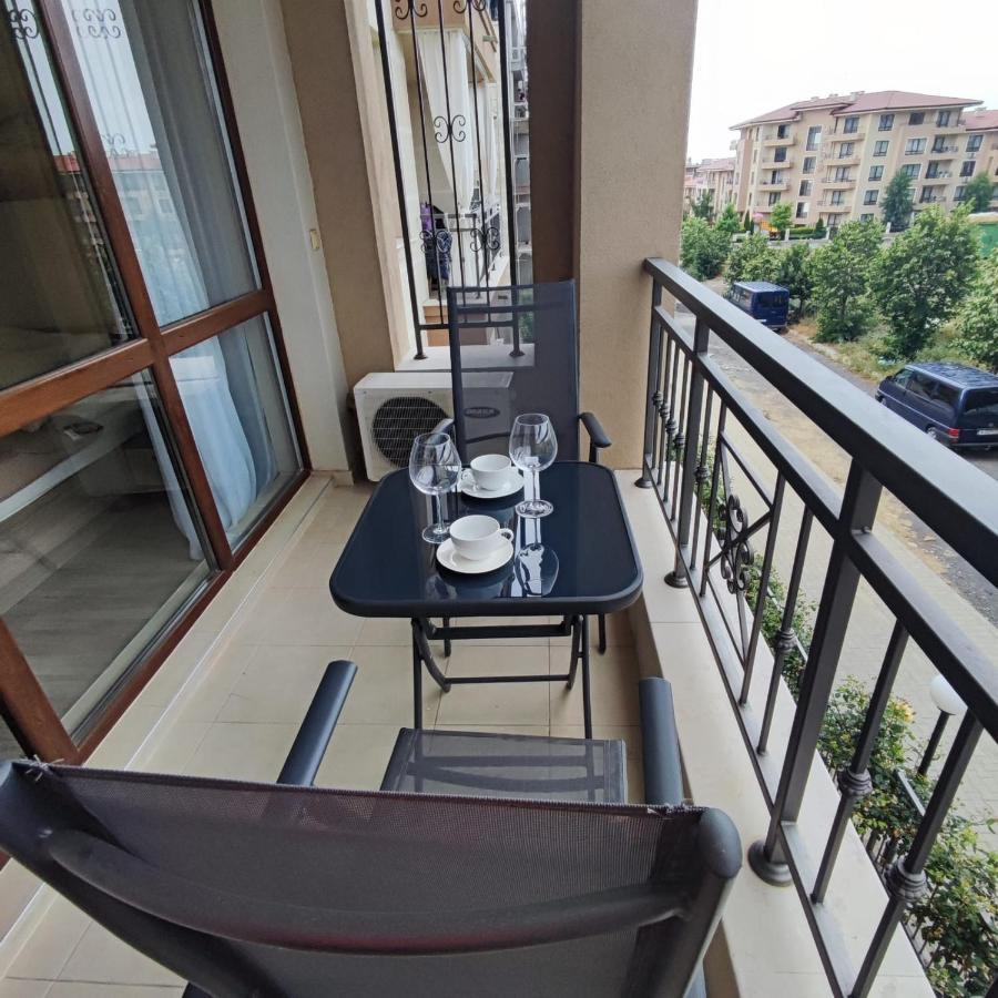 Sorrento Sole Mare - Apartments By The Beach Sveti Vlas Ngoại thất bức ảnh